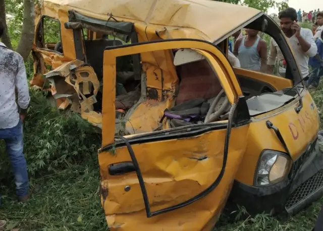 The bus fell into a gorge in Himachal Pradesh.