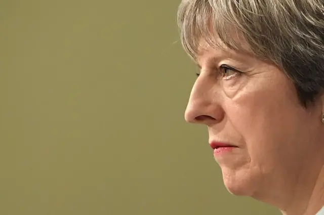 థెరెసా మే