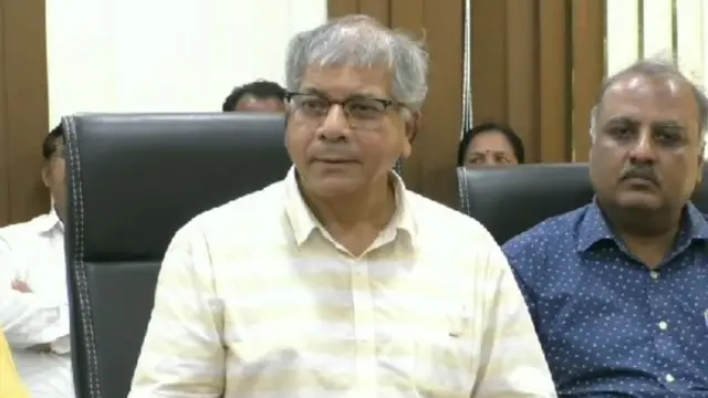 प्रकाश आंबेडकर