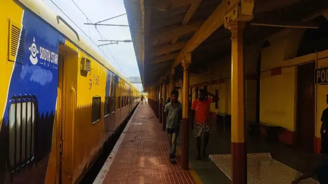 கோவை - ஷீரடி தனியார் ரயில்