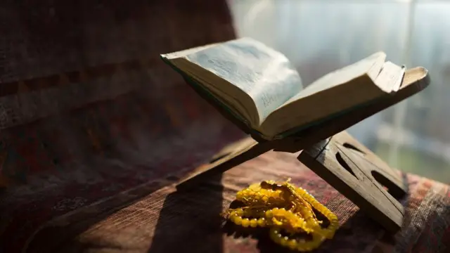 இஸ்லாத்தை `பாதுகாப்பதற்கான' மசோதா: பாகிஸ்தானில் தொடரும் சர்ச்சை