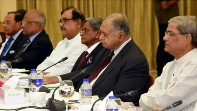 এবার নতুন জোটে রয়েছে বিএনপি যার নেতৃত্বে আছেন ড: কামাল হোসেন