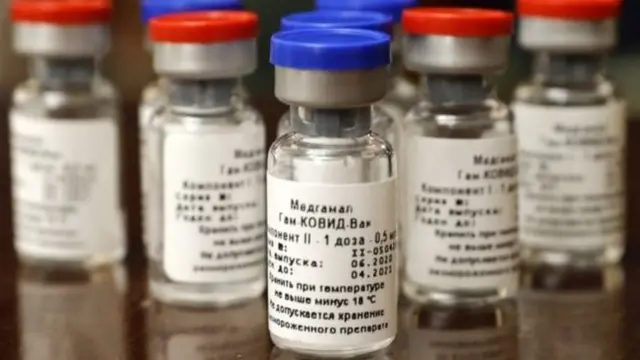 বলা হচ্ছে, টিকা তৈরি হলে সেটি কূটনীতির হাতিয়ার হিসেবে ব্যবহার হতে পারে।