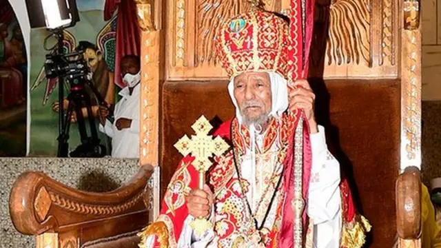 ብጹዕ አቡነ ቄርሎስን