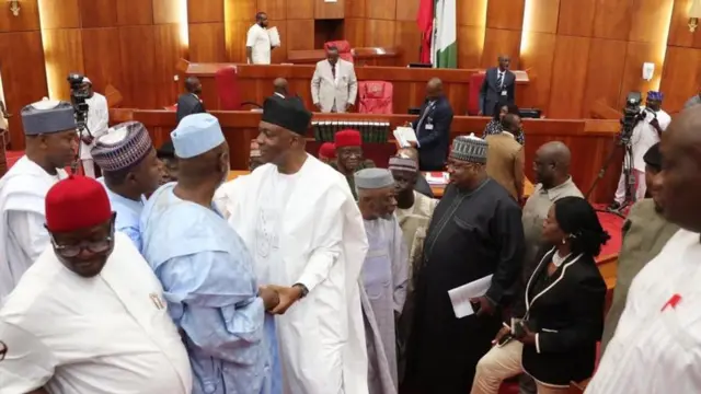 Senate bin adjourn sitting to Wednesday to honour di death of one member from Kwara.