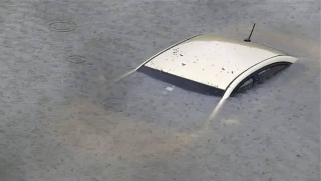 Gawaari biyaha ku qarqameen