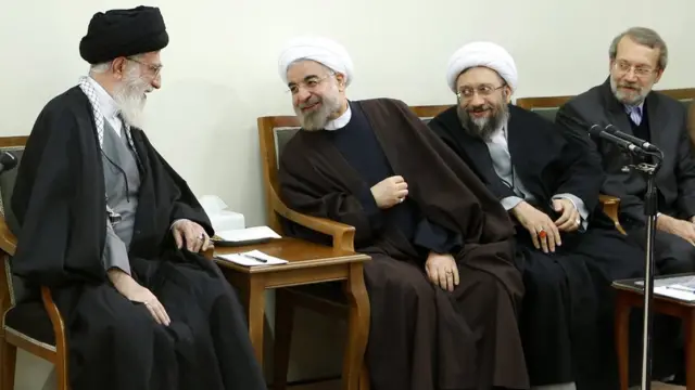 گزارشگران بدون مرز می گوید لایحه دولت حسن روحانی موسوم به لایحه نظام رسانه‌ای جمهوری اسلامی "آخرین ضربه در تحکیم قانون‌های آزادی ستیز و سانسور بیشتر" در ایران است