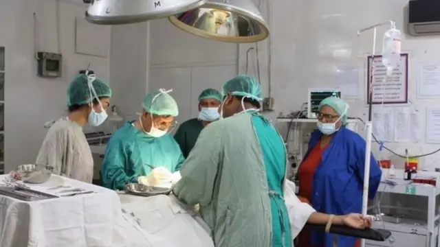 पाकिस्तान, लिंगबदल शस्त्रक्रिया