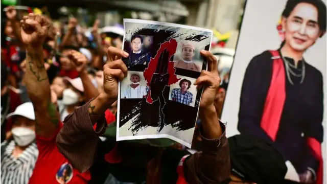 ဒေါ်အောင်ဆန်းစုကြည်