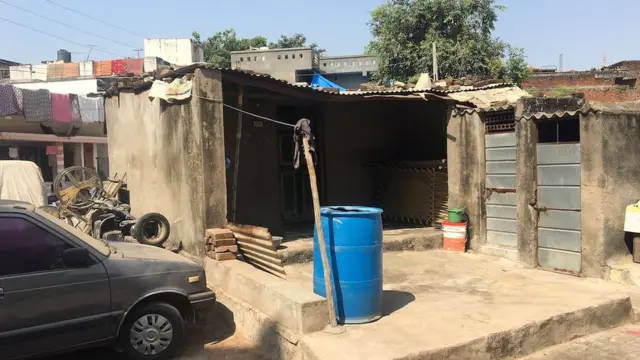 गुजरात में बिहारियों की पिटाई