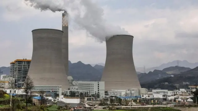 တရုတ် ကွေ့ကျိုးက ဓာတ်အားပေးစက်ရုံတစ်ခု