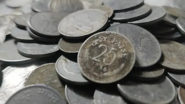 పాత నాణేలు