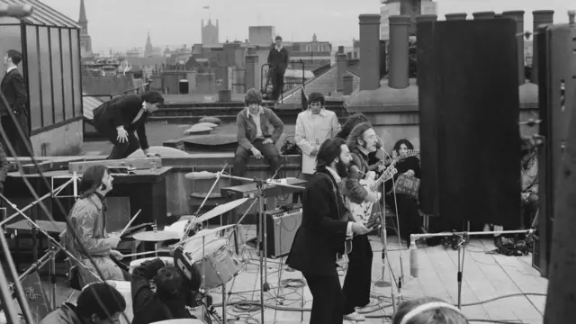 Легендарный "концерт на крыше" - последнее живое выступление "Битлз". 30 января 1969 г.
