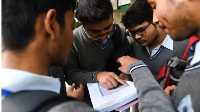 स्कूल के बच्चे