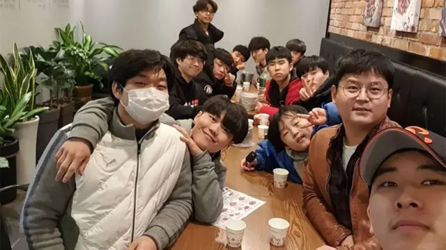 घर पर बच्चे