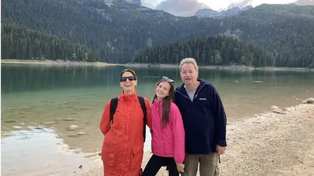 Mama Miljana, Kata i tata Zoran