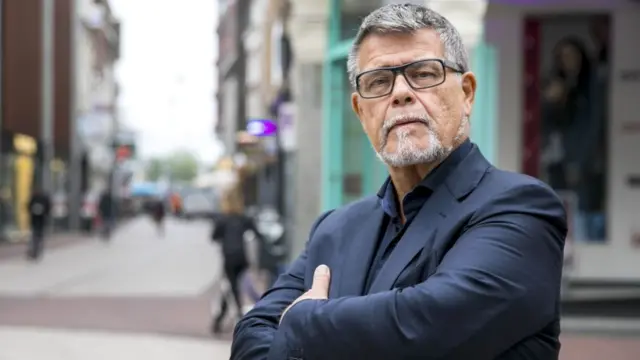 Пан Рателбанд