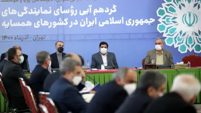 مخبر