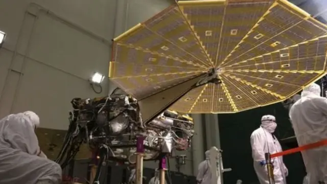 رحلة المسبار إنسايت إلى المريخ