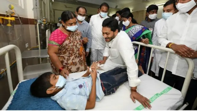 முதல்வர்