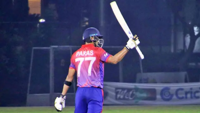 पारस खड्का