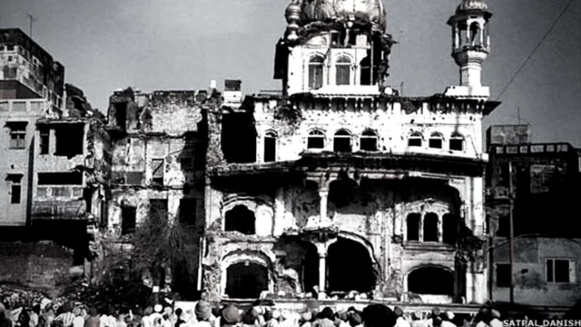 સ્વર્ણ મંદિરની તસવીર