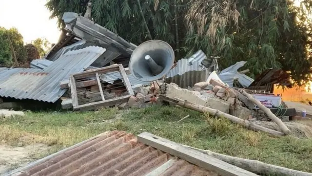 येथील मशिदी आणि मदरसे तोडल्याचा आरोप होत आहे.