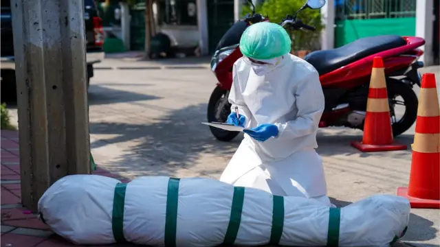 पोस्टमार्टेम