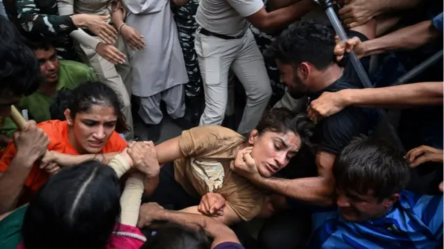 कुस्तीपटू