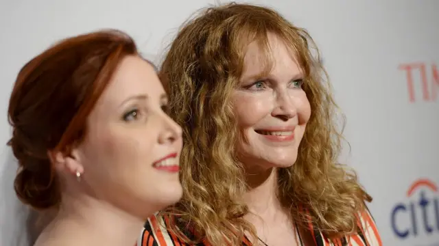 Dylan y Mia Farrow en una gala de la revista Time en 2016