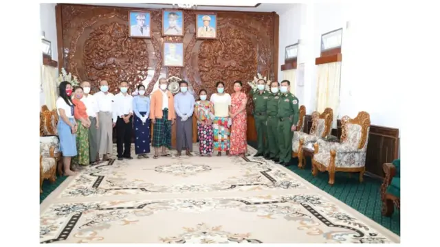 လွတ်မြောက်လာကြသူများ