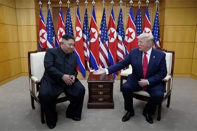 డీఎంజెడ్ వద్ద చర్చల్లో కిమ్, ట్రంప్