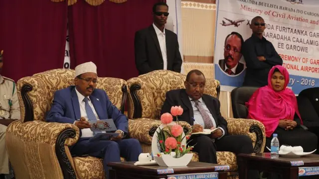 Farmaajo iyo Gaas