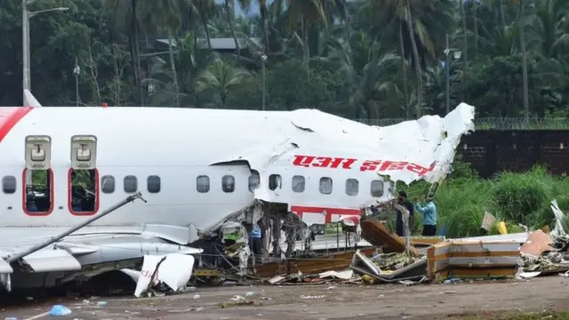 कोझिकोड विमान हादसा