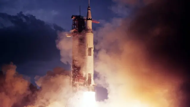 Elton Musk SpaceX Falcon 9