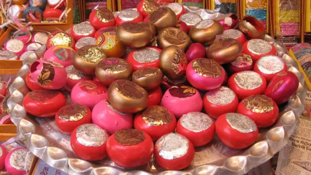 लाख के गोटे