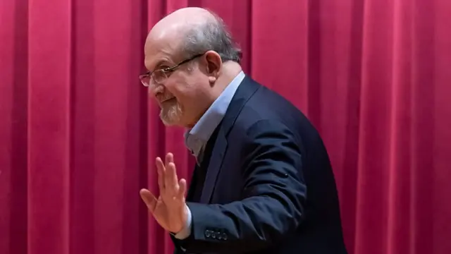 સલમાન રશ્દી