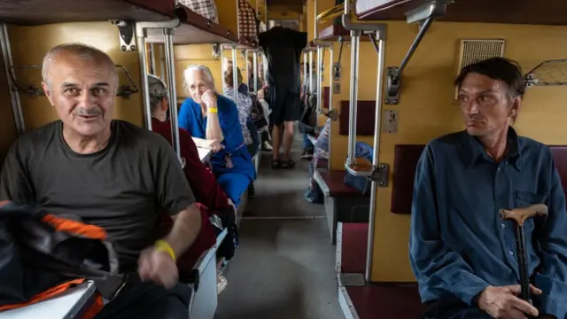 रशिया युक्रेन संघर्ष दिवस 124 वा : लिसिचांस्क शहर सोडण्याचे आदेश