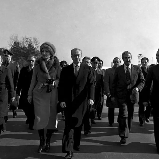 خروج شاه و ملکه از ایران