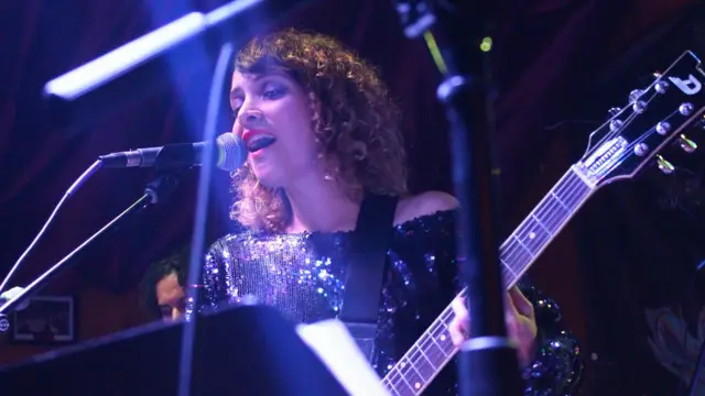 Gaby Moreno en un concierto