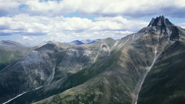 Paisagem dos Montes Urais na Rússia