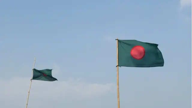পতাকা ব্যবহারেরও রয়েছে আলাদা বিধিমালা।