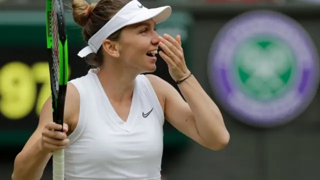 Simona Halep celebrates victory