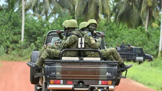 चरमपंथ के खिलाफ जंग