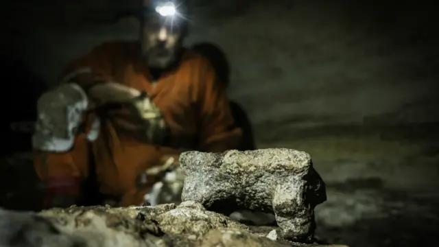 Cueva del Dios Jaguar