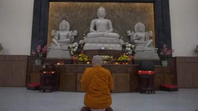 buddha, perempuan, gender, bhikkhuni