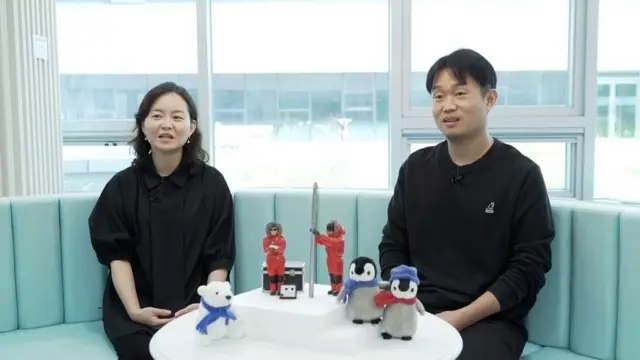 극지연구소 소속 진경 연구원과 김승희 연구원