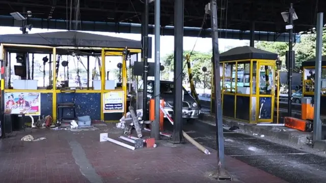 பரனூர் சுங்கச்சாவடி