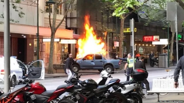 ਹਮਲੇ ਦੇ ਵੀਡੀਓ ਲੋਕਾਂ ਨੇ ਇੰਟਰਨੈੱਟ ਉੱਪਰ ਪਾਏ ਹਨ