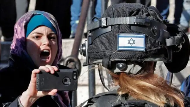 За словами палестинських лідерів, заява пана Трампа поклала край на перспективі мирних переговорів між Ізраїлем і палестинцями